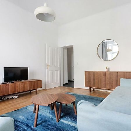 Universum Apartment Viena Exterior foto